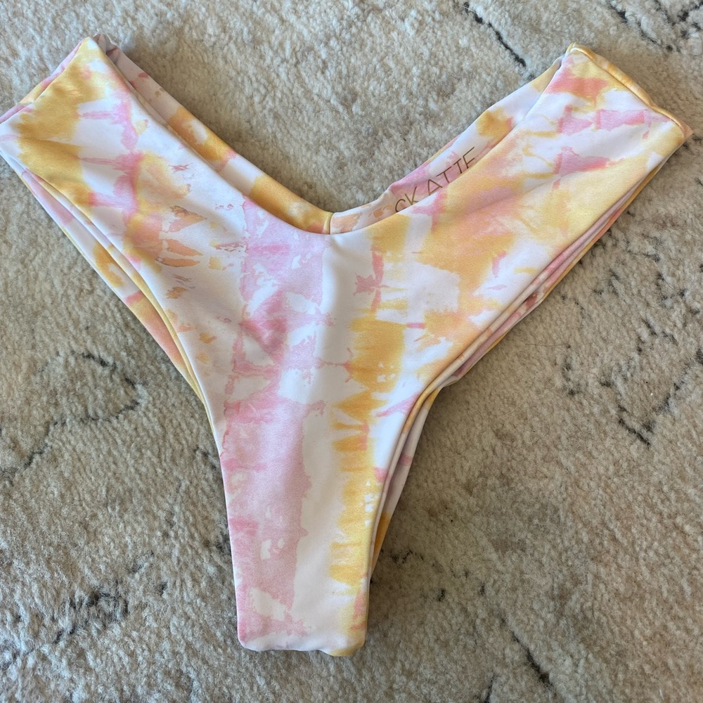 Skatie mandy bottom in somerset, size S